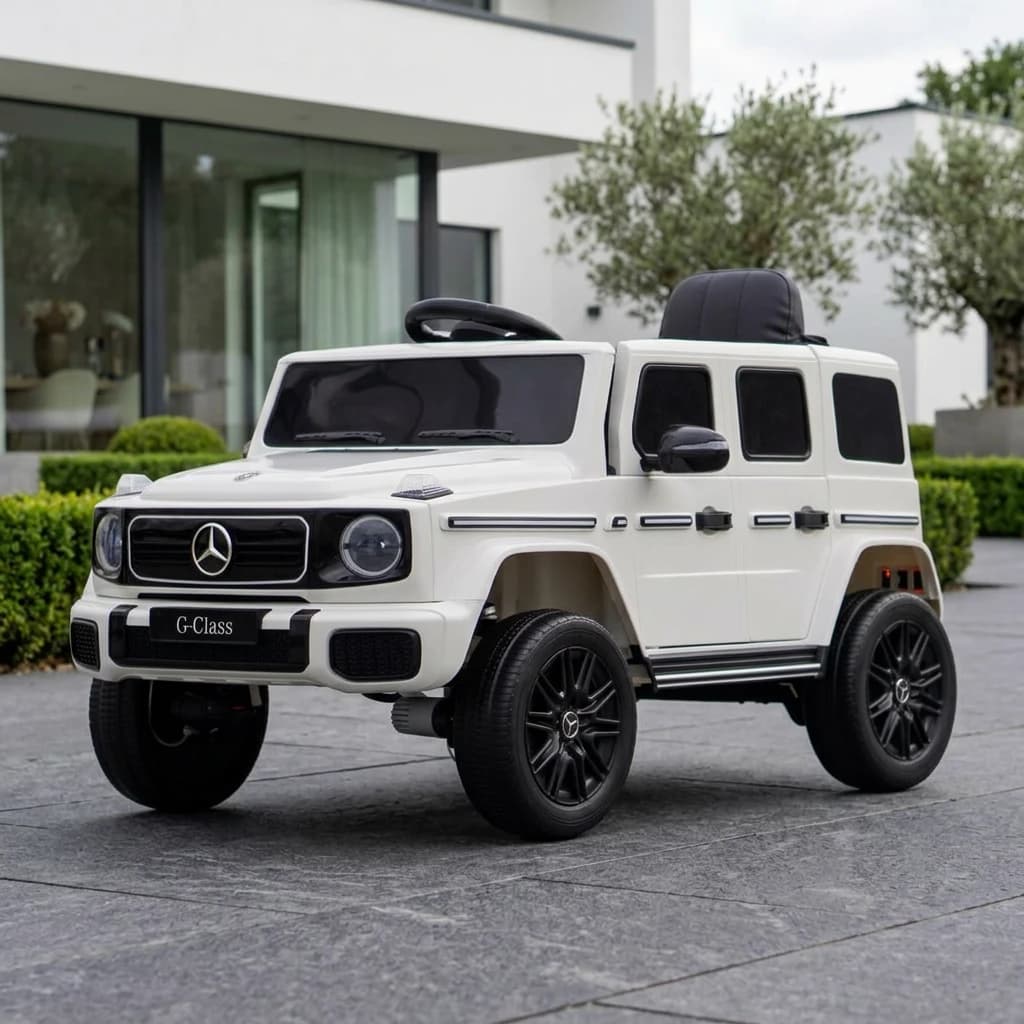 Лицензиран Акумулаторен Джип Mercedes G580, 140W, 4x4, 12V/7Ah, EVA гуми, кожена седалка – пред модерна вила