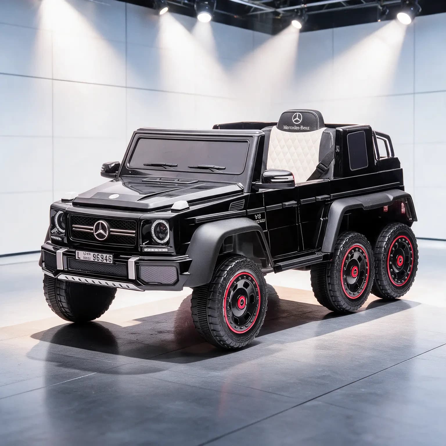 Лицензиран Акумулаторен Джип Mercedes G63 AMG, 12V/10Ah, 6x6, 210W, EVA гуми, R/C, МР3
