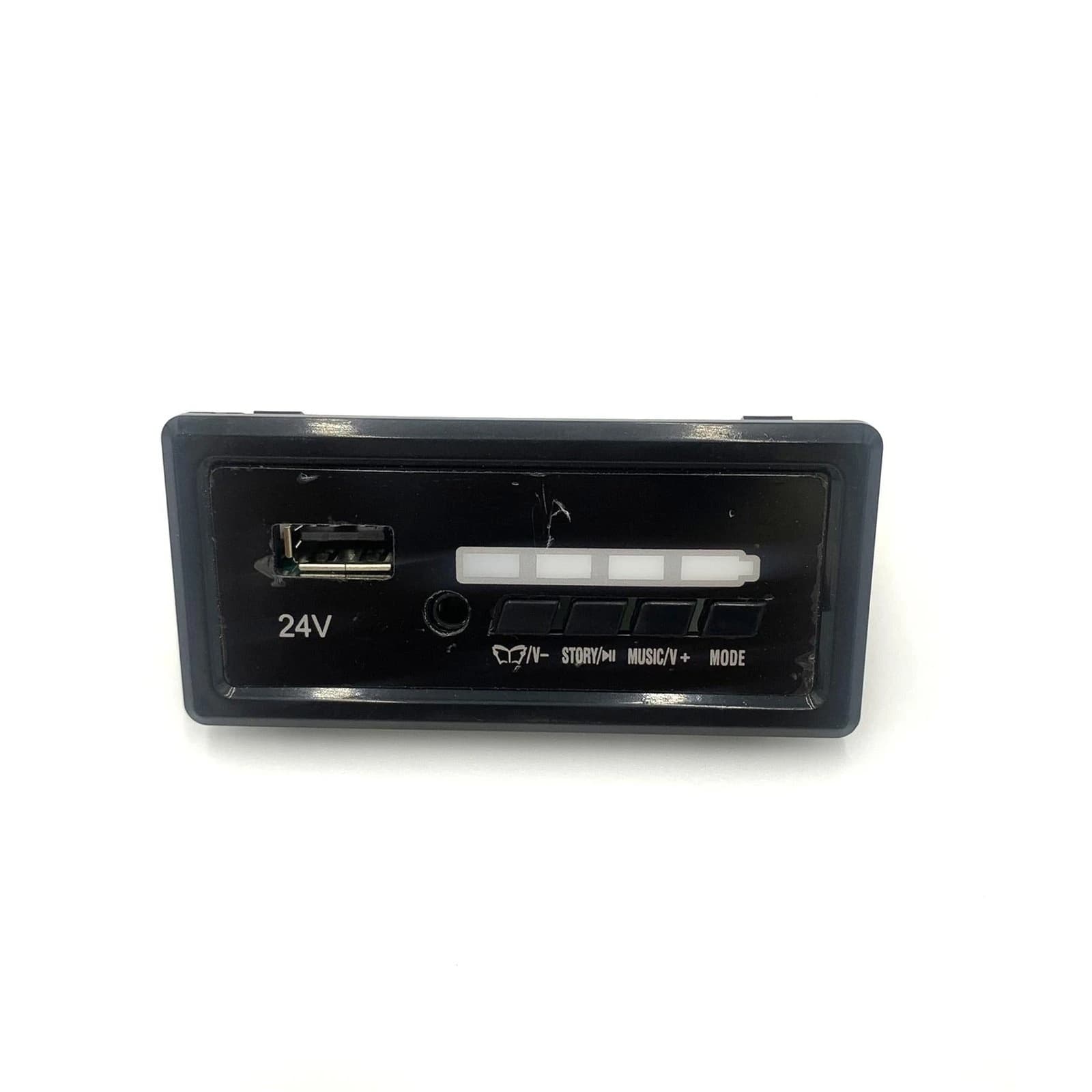 Оригинален MP3 плейър за акумулаторна кола 24V