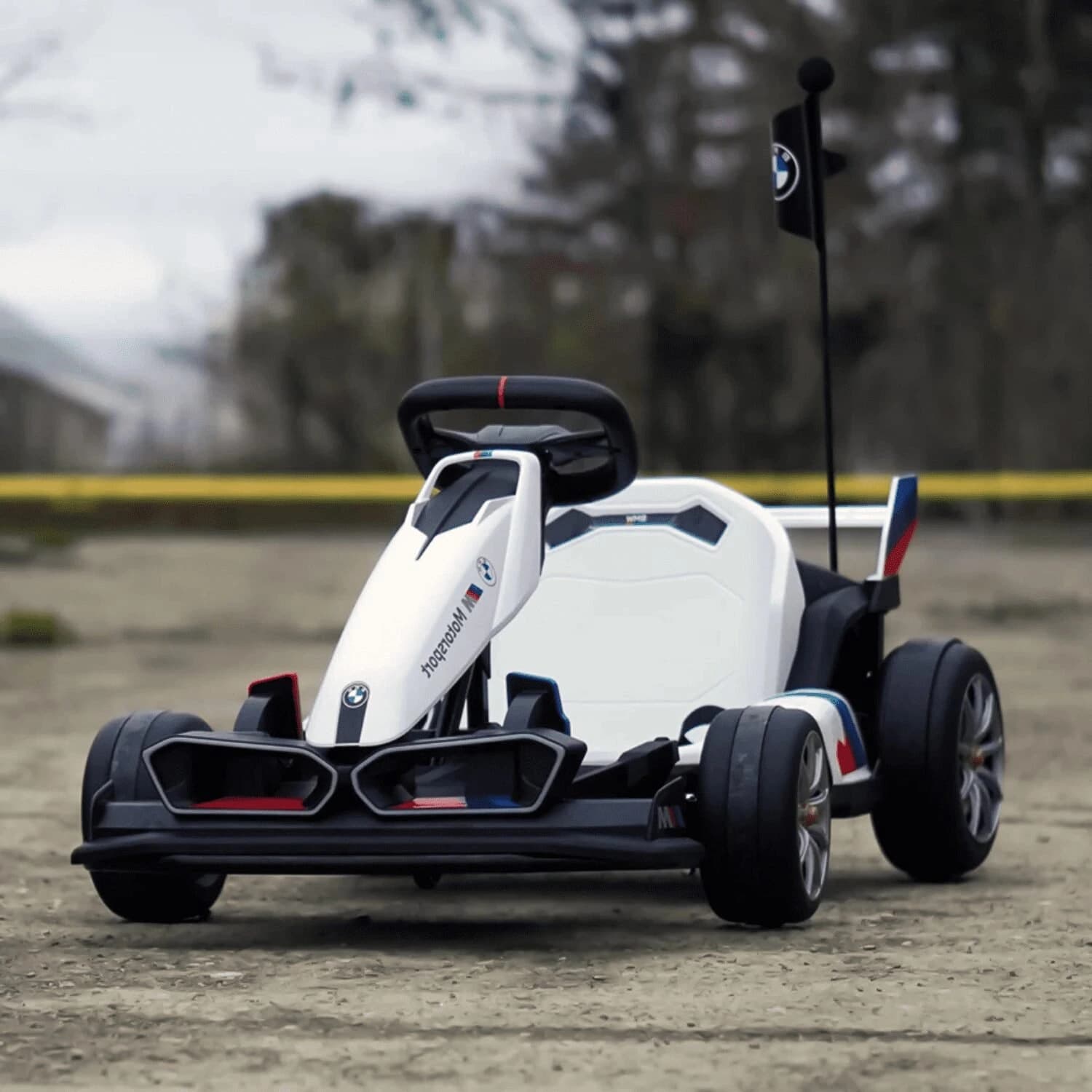 Лицензиран Акумулаторен Картинг BMW, 500W, 24V/7Ah, Drift