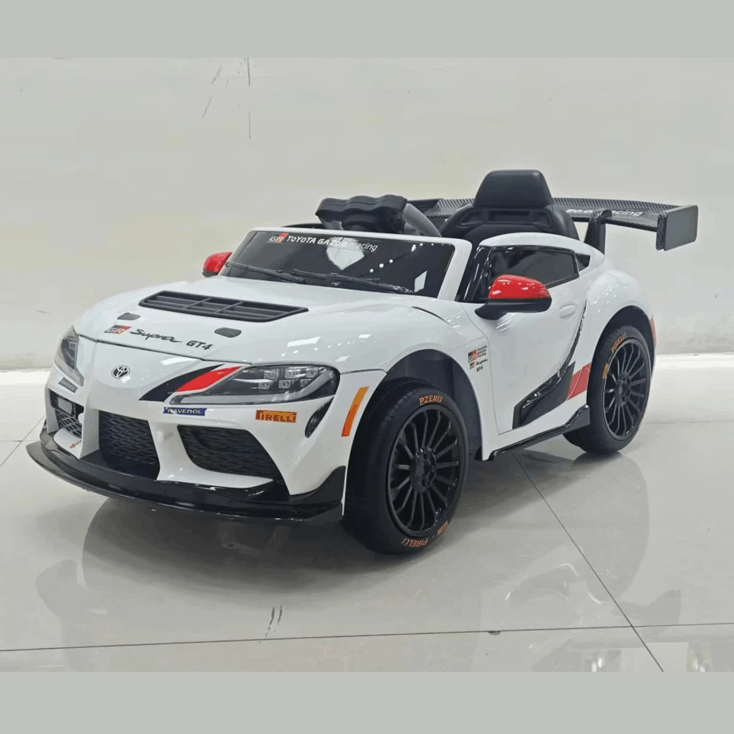 Лицензирана Акумулаторна Кола Toyota Supra GR 12V/7Ah, 90W, MP3