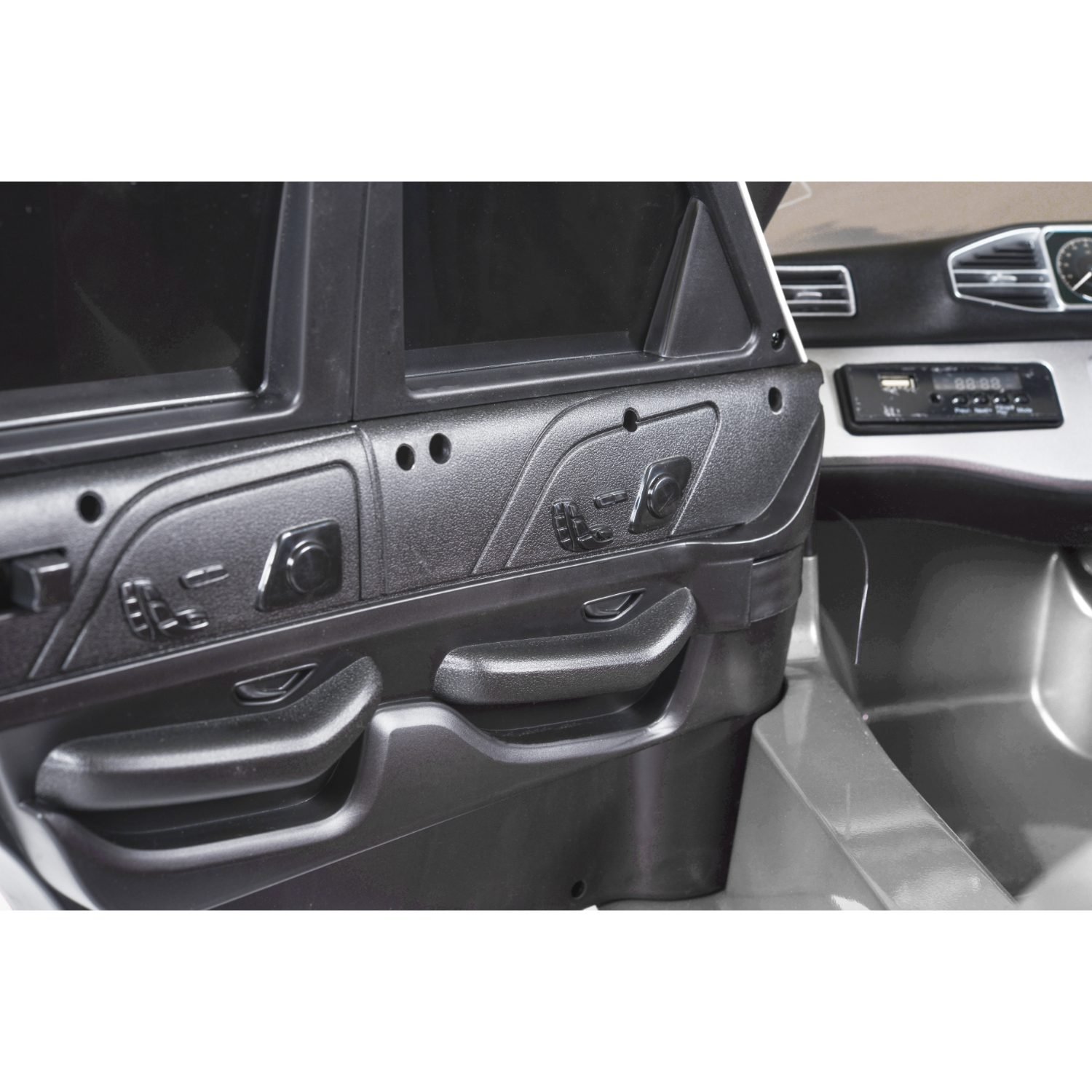 Акумулаторен джип Mercedes M Class, 80W, 12V7Ah, R/C 2.4, EVA гуми - Image 6