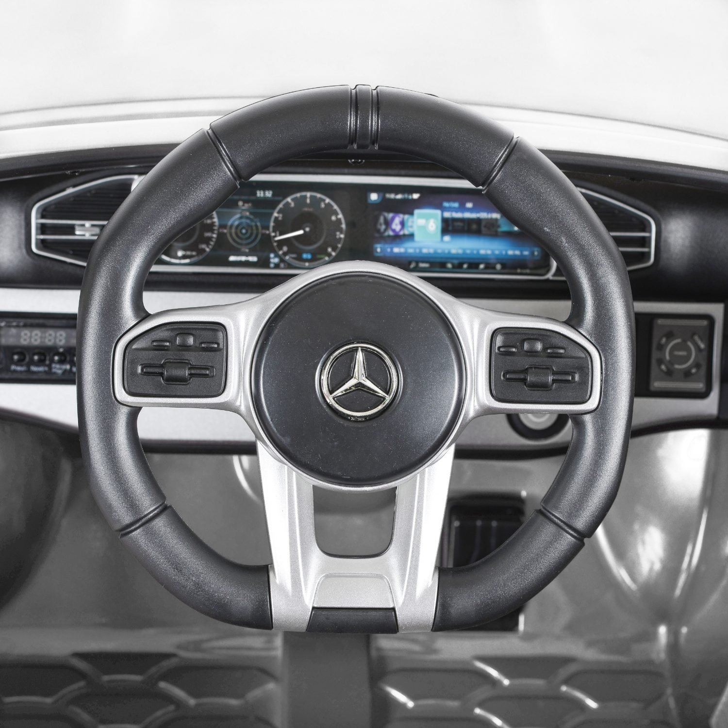 Акумулаторен джип Mercedes M Class, 80W, 12V7Ah, R/C 2.4, EVA гуми - Image 7