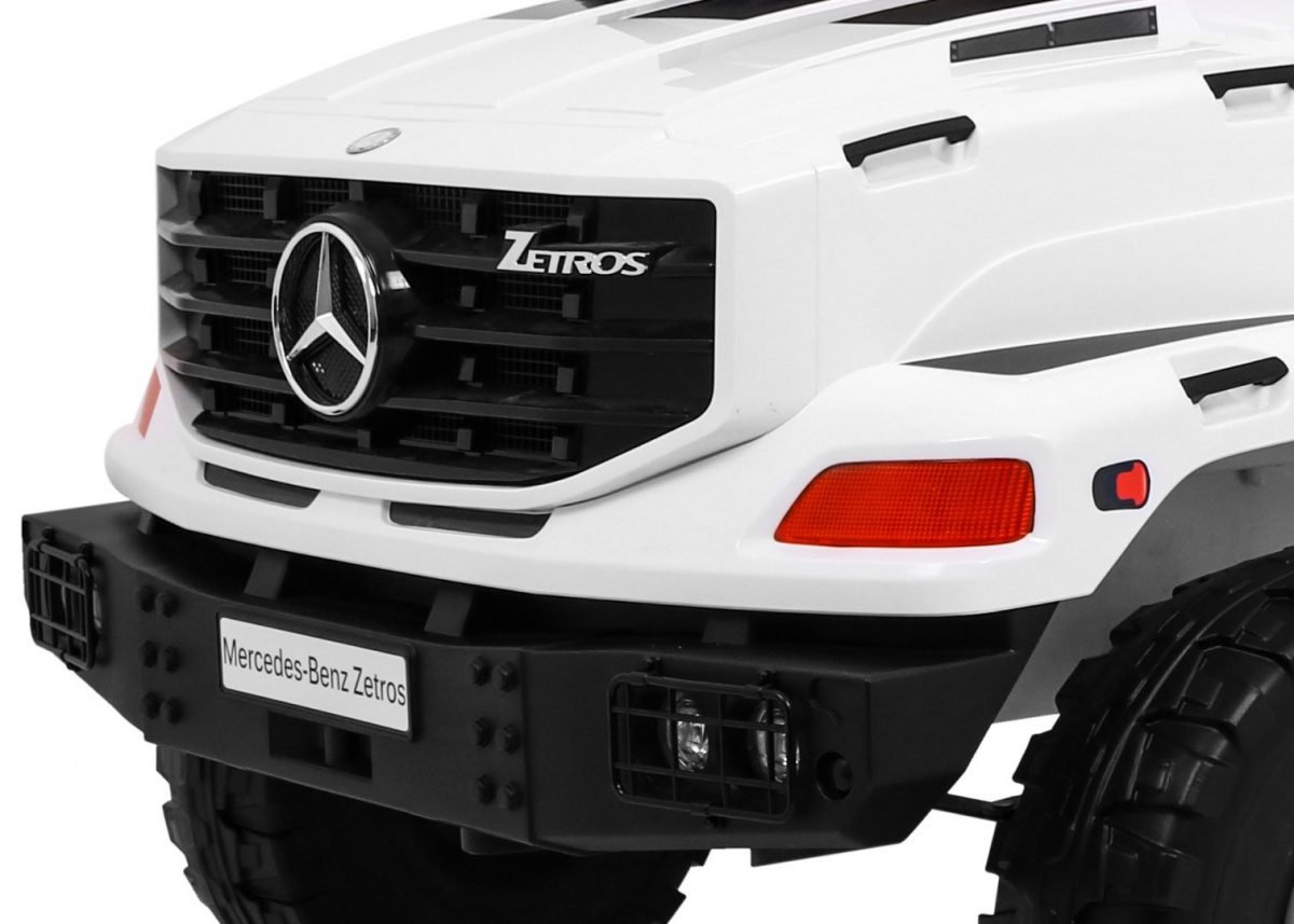 Лицензиран Акумулаторен Камион Mercedes-Benz Zetros, 120W, 12V/10Ah, R/C 2.4, EVA гуми - Image 13