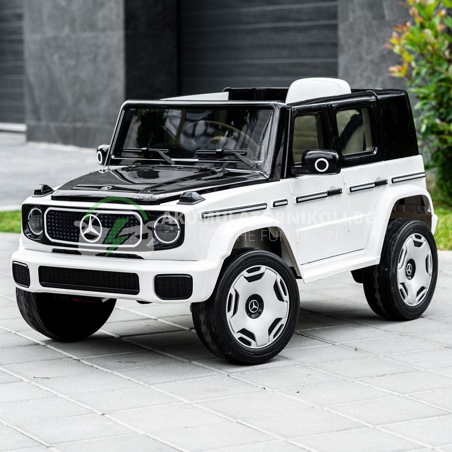 Лицензиран Акумулаторен Джип Mercedes EQG 2026, 140W, 12V/9Ah, 4x4, EVA гуми - Image 6