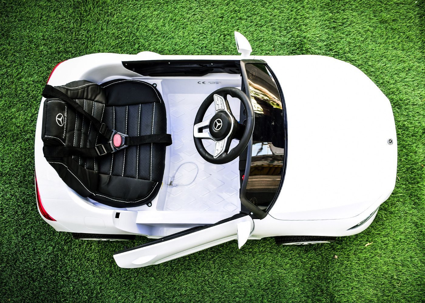 Лицензирана Акумулаторна Кола Mercedes CLS350, 50W, 12V/4.5Ah, EVA гуми, R/C 2.4G - Image 13