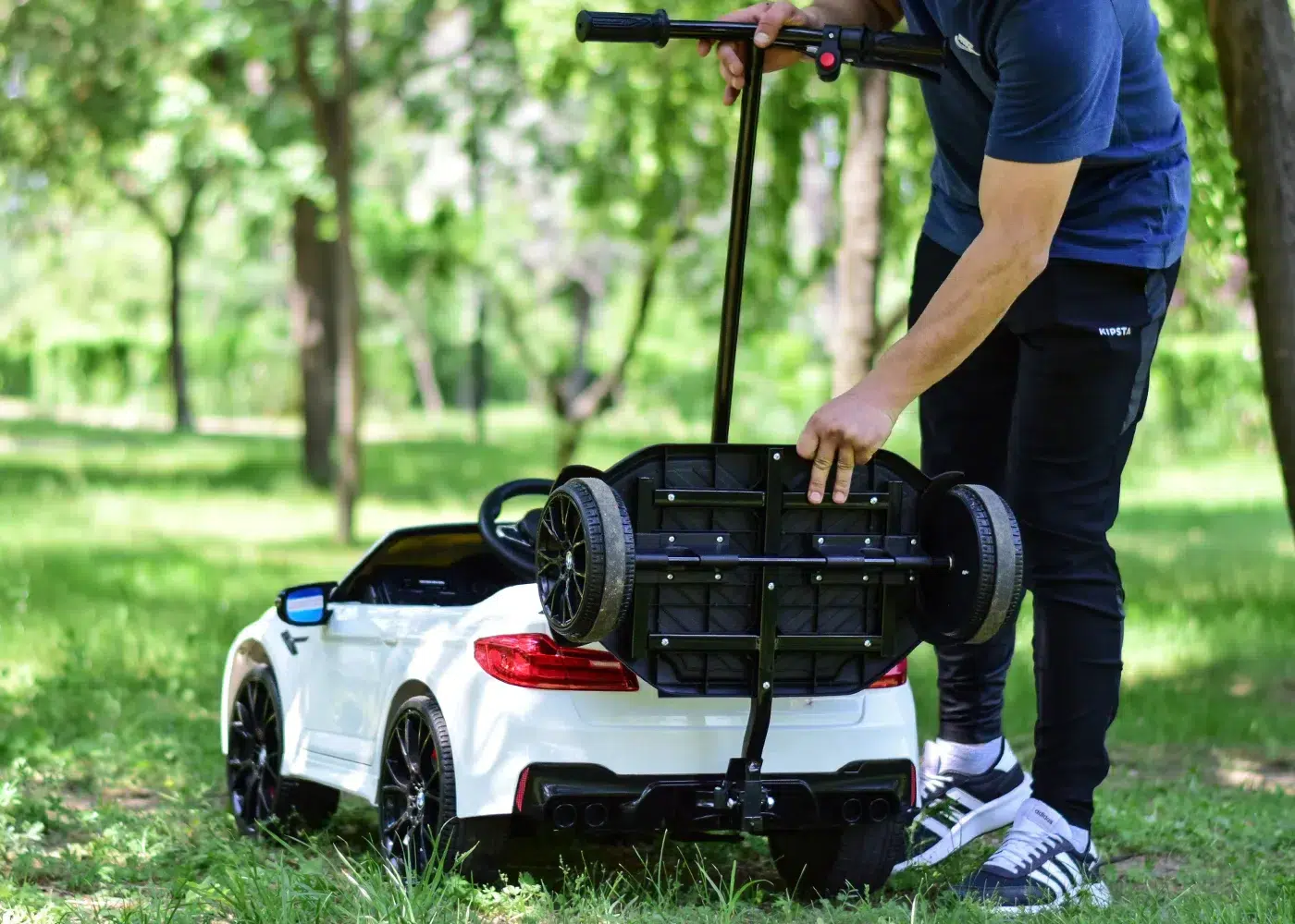 Лицензирана Акумулаторна Кола BMW M5 Competition с Hoverboard за родители, 500W, 24V/14Ah, R/C 2.4G, EVA гуми - Image 7