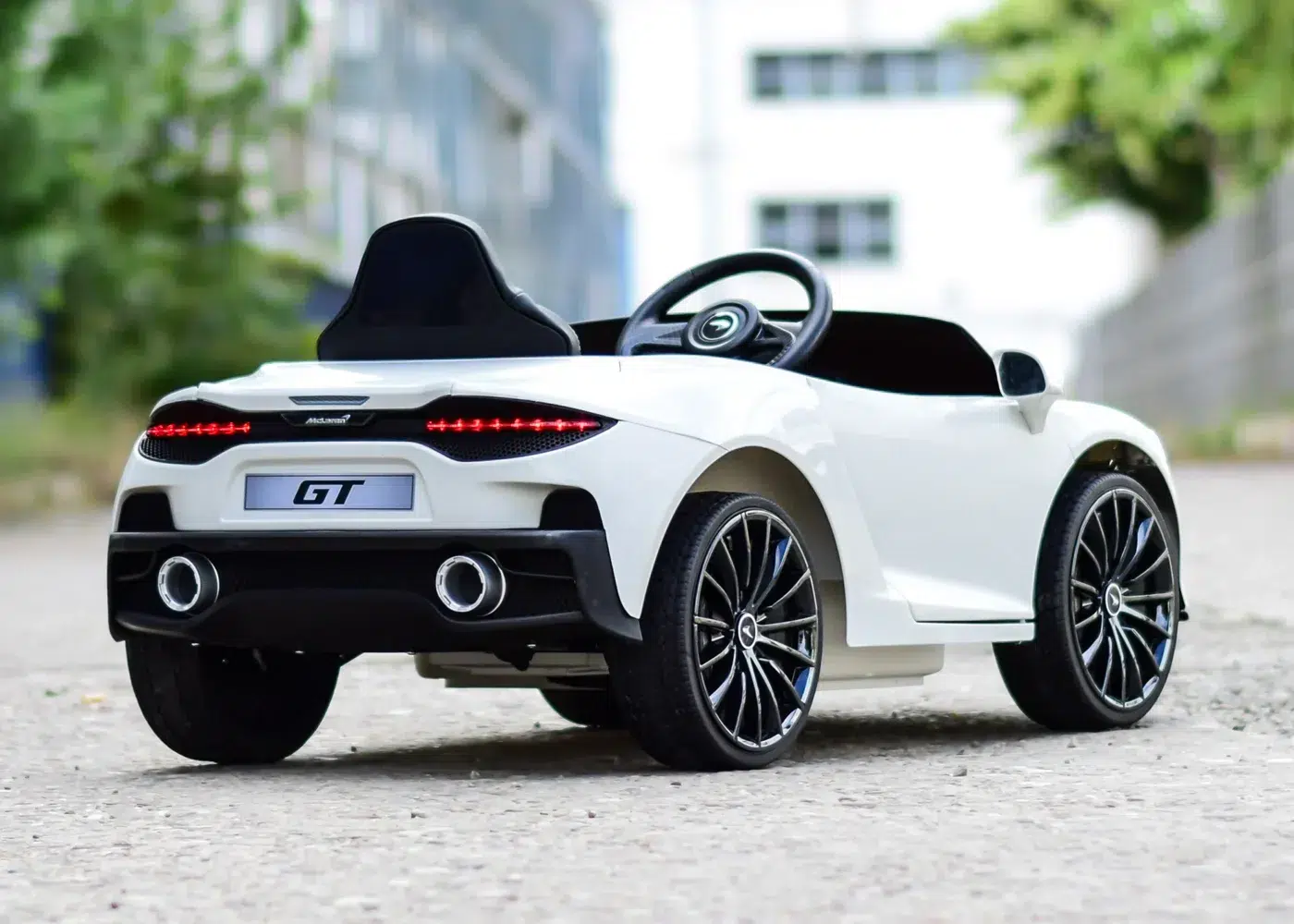 Лицензирана акумулаторна кола McLaren GT, 70W, 12V/4.5Ah, R/C 2.4G, EVA гуми - Image 10