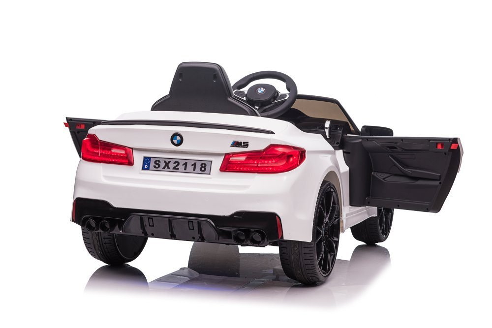 Лицензирана акумулаторна кола Bmw M5 Competition Premium 2026, Drift функция, 500W, 24V/7Ah - Image 6