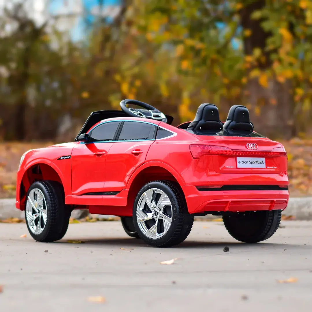 Лицензирана Акумулаторна Кола Audi E-tron Sportback, 4x4, 140W,EVA гуми - Image 9