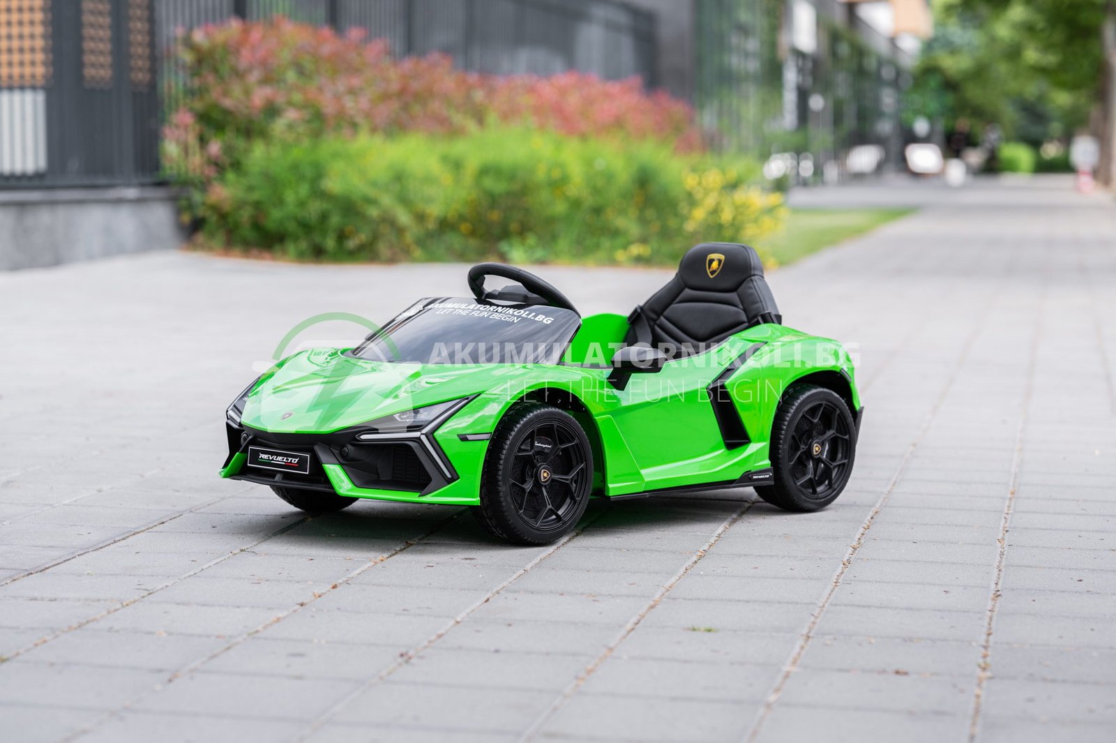 Лицензирана Акумулаторна Кола Lamborghini Revuelto 2026, 4x4, 200W, 12V/7AH, R/C 2,4G, EVA Гуми - Image 12