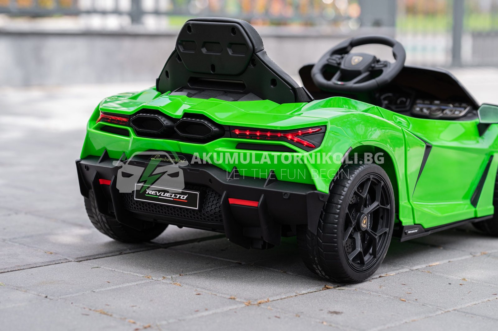 Лицензирана Акумулаторна Кола Lamborghini Revuelto 2026, 4x4, 200W, 12V/7AH, R/C 2,4G, EVA Гуми - Image 17