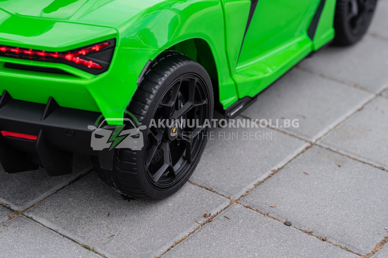Лицензирана Акумулаторна Кола Lamborghini Revuelto 2026, 4x4, 200W, 12V/7AH, R/C 2,4G, EVA Гуми - Image 23