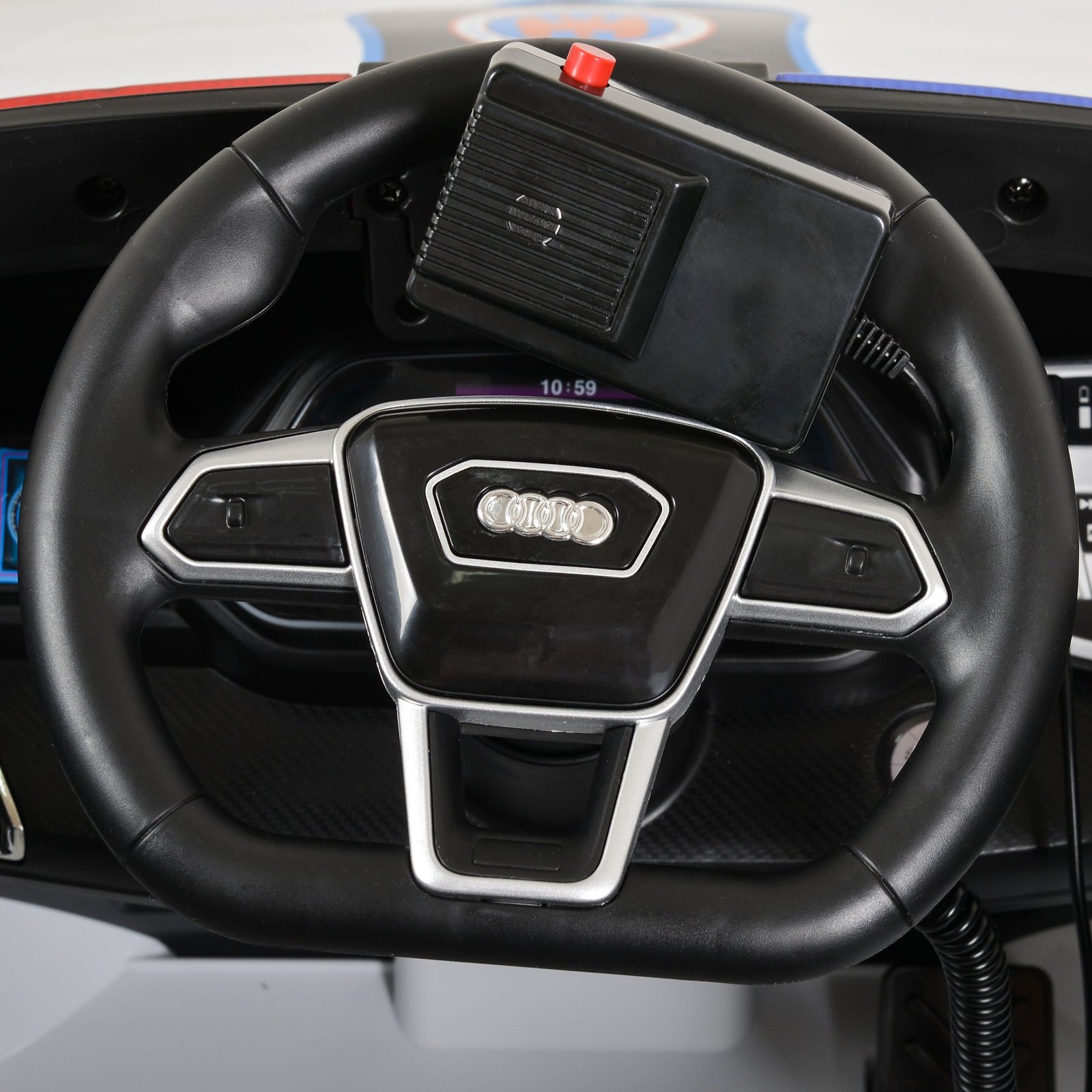 Лицензиран акумулаторна кола Audi RS e-tron 717 Police, Bluetooth, 100W, 12V/7AH, R/C 2.4G, EVA гуми - Image 12