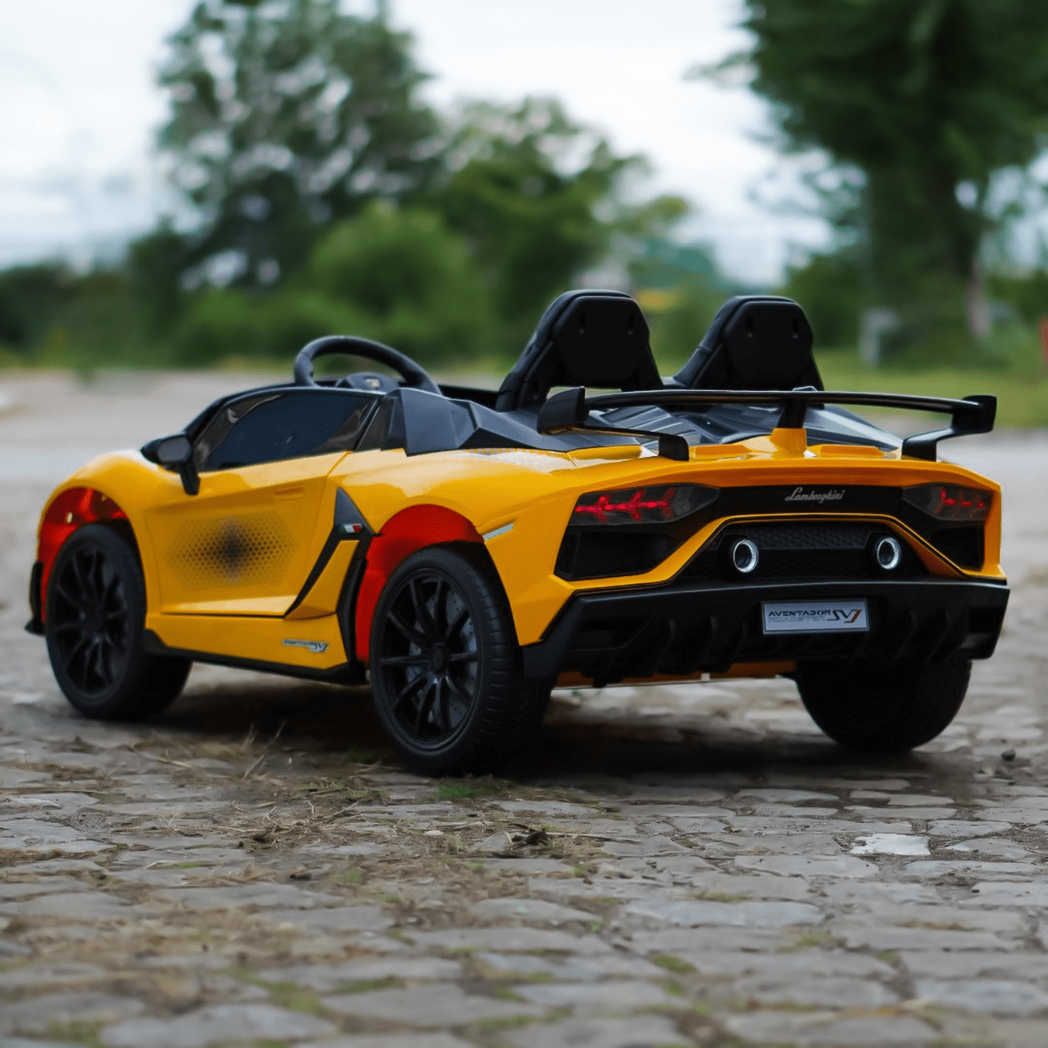 Лицензирана Акумулаторна Кола Lamborghini Aventador Xago, 150W, 12V/7Ah, R/C 2.4G - Image 5