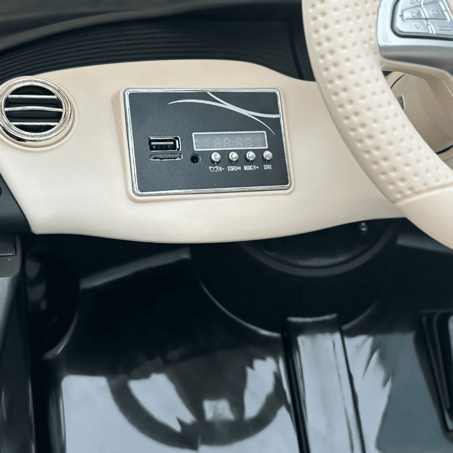 Лицензирана акумулаторна кола Mercedes S650 MAYBACH, 12V, 90W, R/C 2.4G, EVA гуми - Image 7