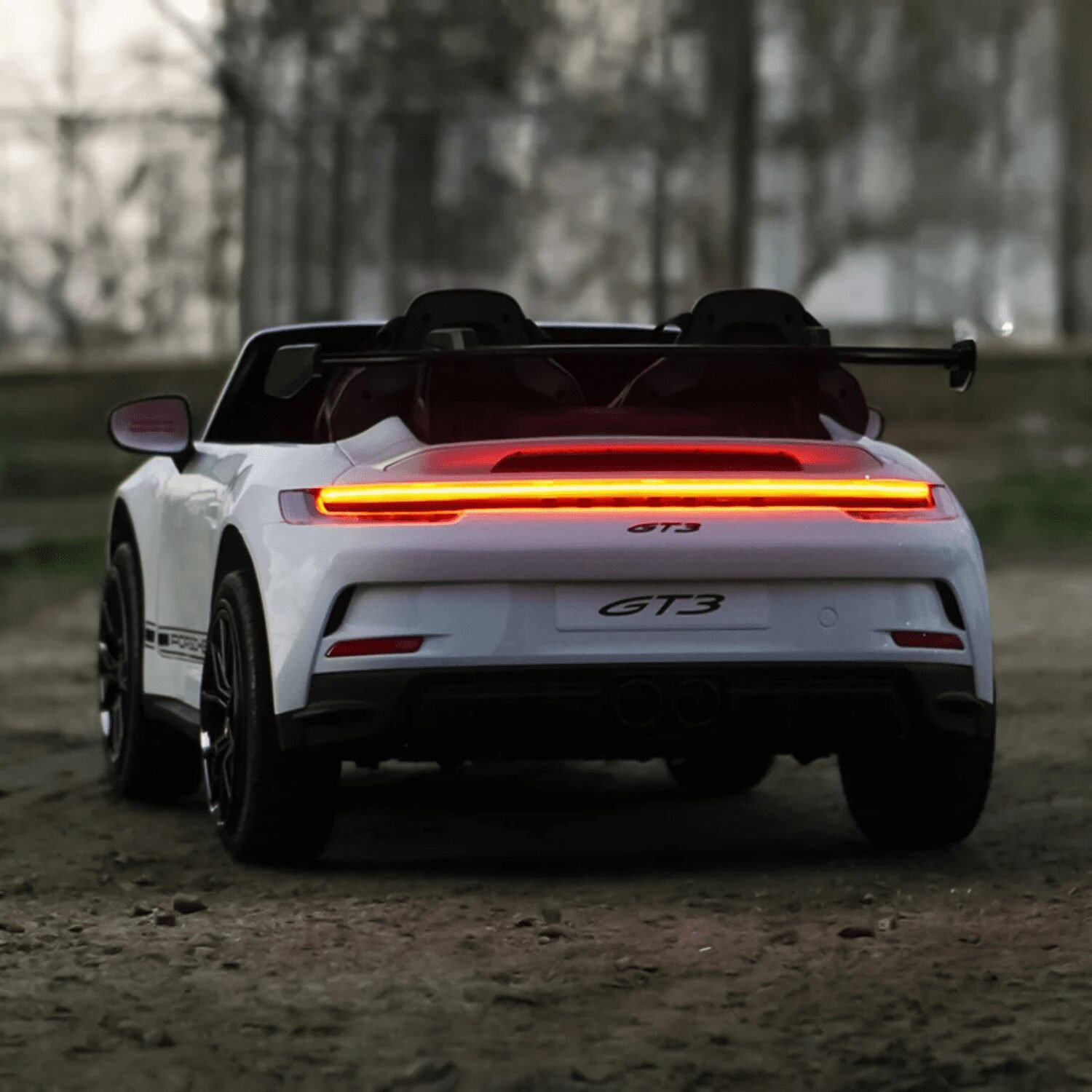 Лицензирана акумулаторна кола Porsche 911 2026, GT3, 24V14Ah, 400W, EVA Гуми, Безчеткови мотори - Image 6