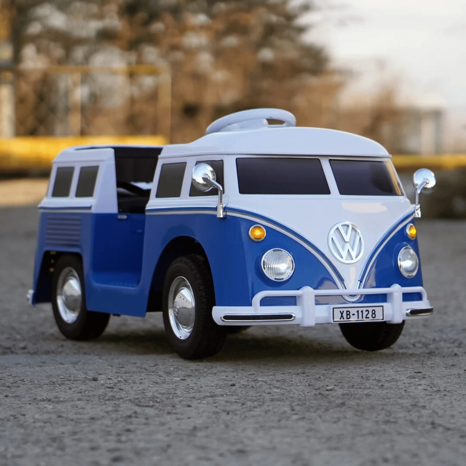 Лицензирана акумулаторна кола VW Samba 12V/7Ah, 100W, EVA гуми, MP3 - Image 4