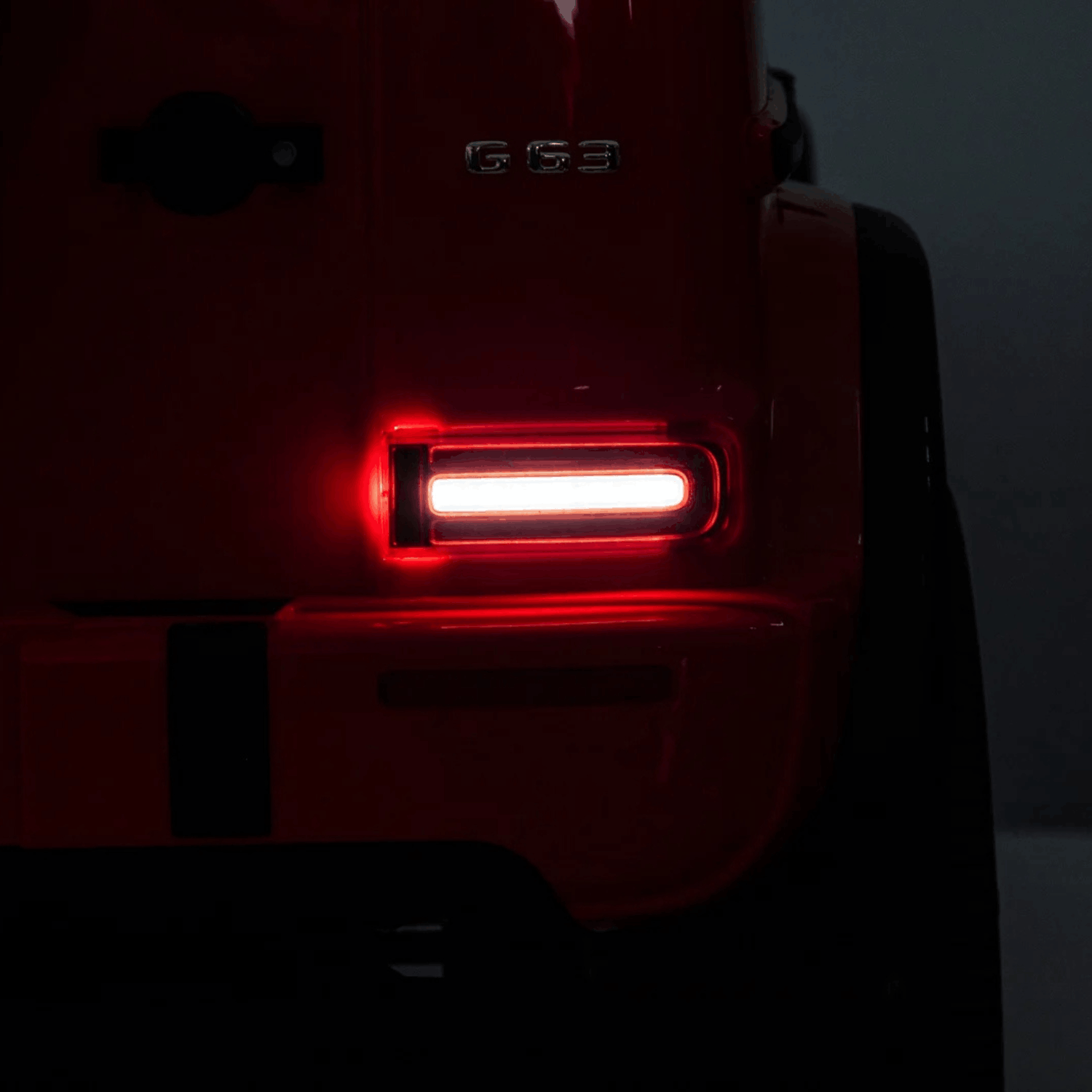 Лицензиран Акумулаторен Джип Mercedes-Benz G63 PREMIUM, 24V/14Ah, 4x4, 800W, MP4 - Image 6