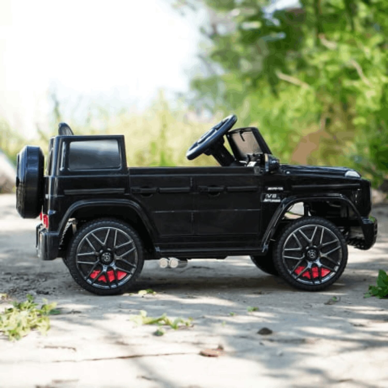 Лицензиран Акумулаторен Джип Mercedes-Benz G63 2026, 12V/7Ah, 120W, 4х4, EVA гуми, R/C 2.4G - Image 15
