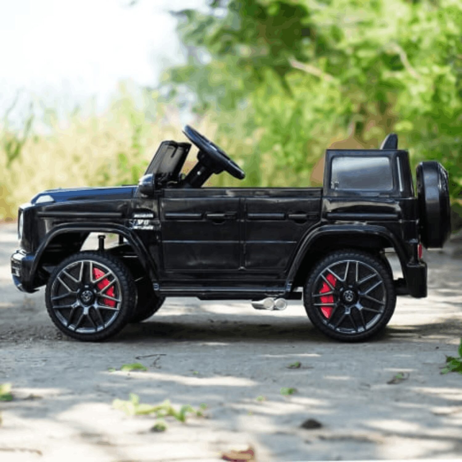 Лицензиран Акумулаторен Джип Mercedes-Benz G63 2026, 12V/7Ah, 120W, 4х4, EVA гуми, R/C 2.4G - Image 7