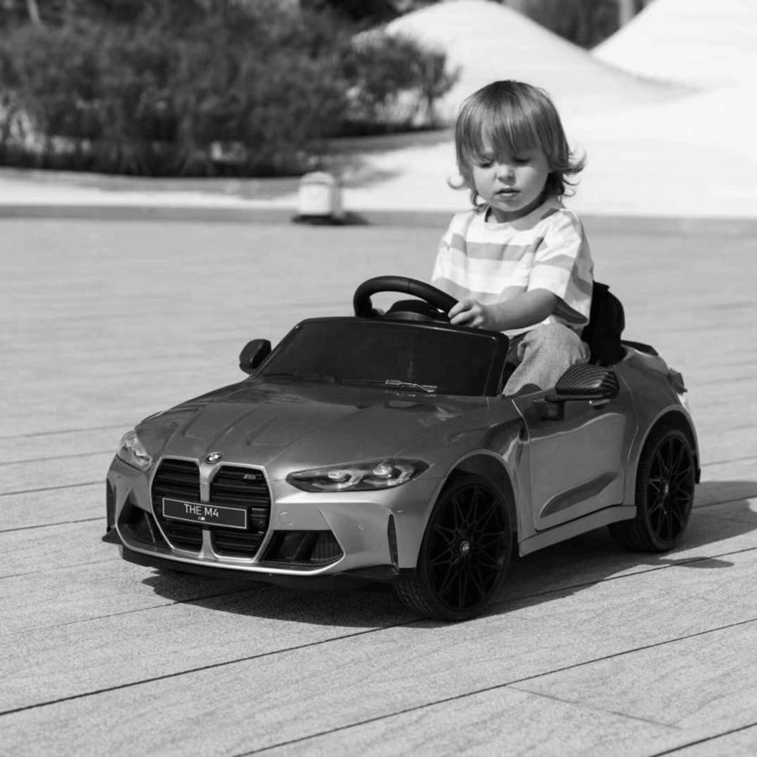Лицензирана Детска Акумулаторна Кола BMW М4 COMPETITION 12V/5Ah, 90W, R/C, металик боя - Image 7