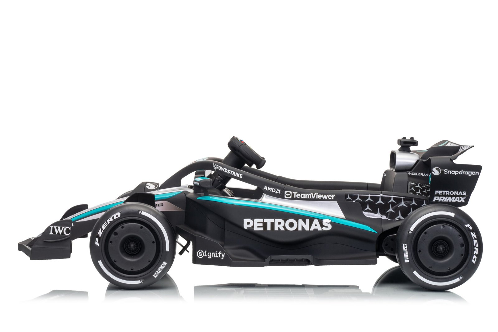 Лицензирана Детска Акумулаторна Количка Mercedes-AMG PETRONAS F1 12V/7Ah, 200W, EVA гуми, MP3 - Image 4