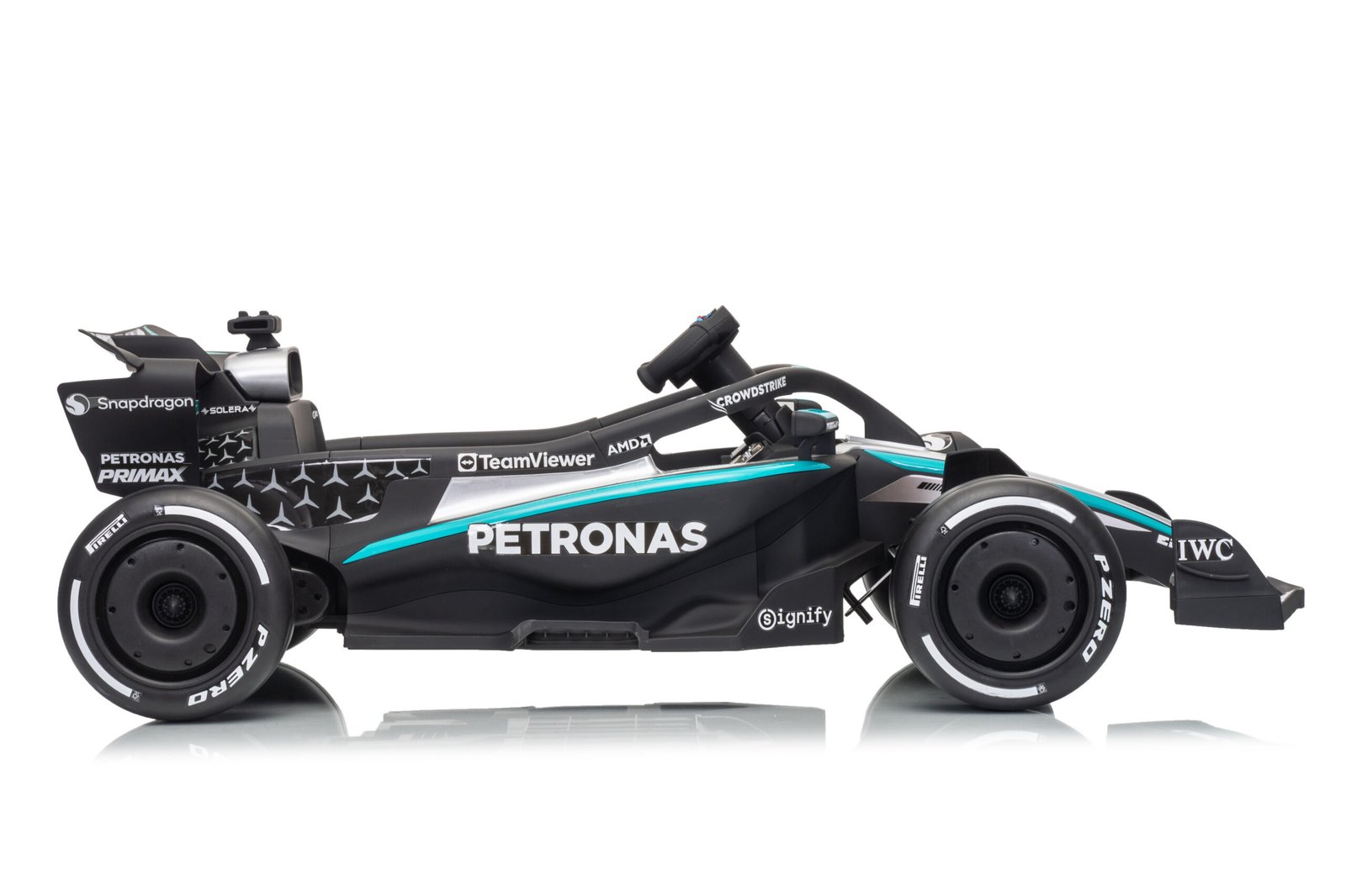 Лицензирана Детска Акумулаторна Количка Mercedes-AMG PETRONAS F1 12V/7Ah, 200W, EVA гуми, MP3 - Image 3